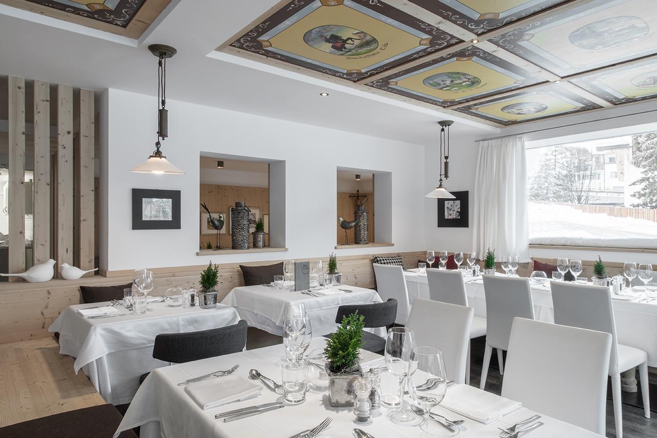 Hotel Conturines Сан Касиано Екстериор снимка