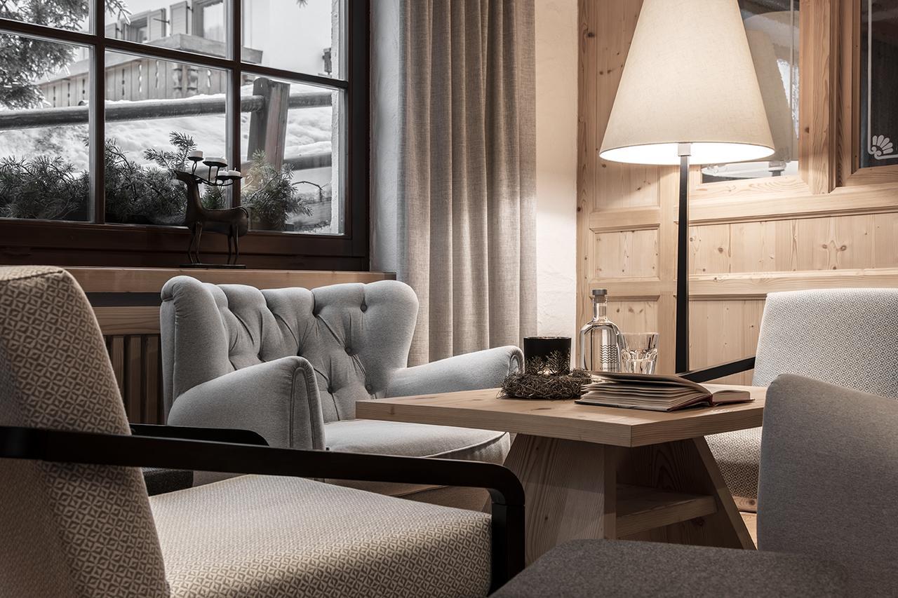 Hotel Conturines Сан Касиано Екстериор снимка